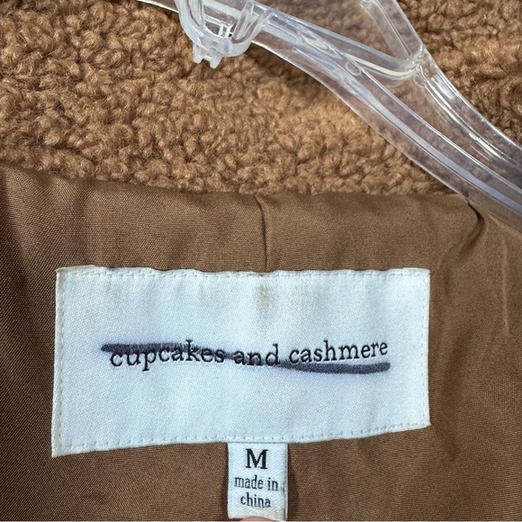 Cupcakes and Cashmere Coat Teddy Fleece Jacket Plush Brown Button Down Collared - Picture 9 of 9